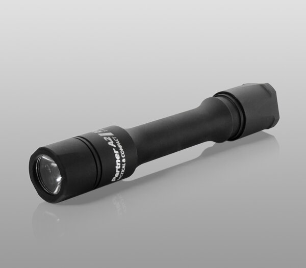 Armytek Partner A2 XP-L White