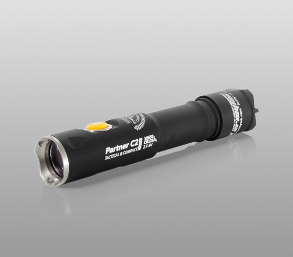 Armytek Partner C2 Pro XHP35 Warm