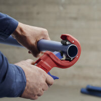 KNIPEX 90 23 01 BK Rohrabschneider DP50 Rohrschneider...